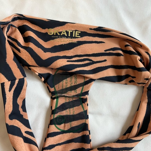 Skatie Tiger Print Swim Bottoms - Picture 4 of 4